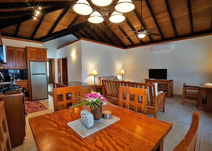Cocotal And 3* San Pedro (Ambergris Caye)