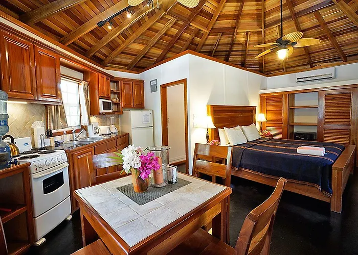 Hotel Cocotal And San Pedro (Ambergris Caye)