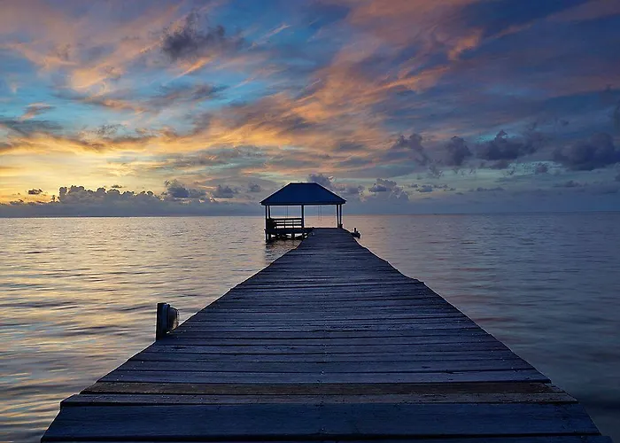 Cocotal And Hotel San Pedro (Ambergris Caye)