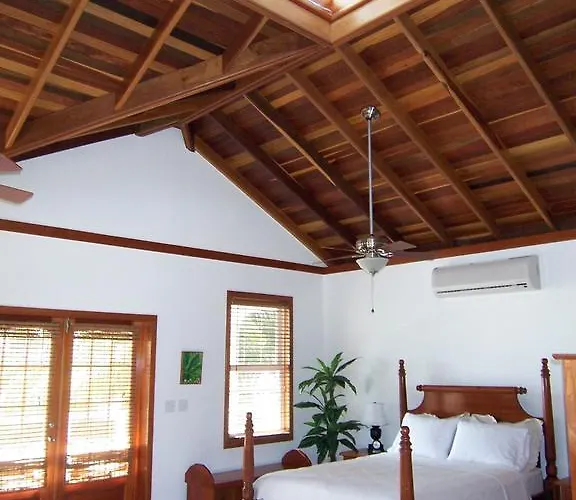 Hotel Cocotal And San Pedro (Ambergris Caye)