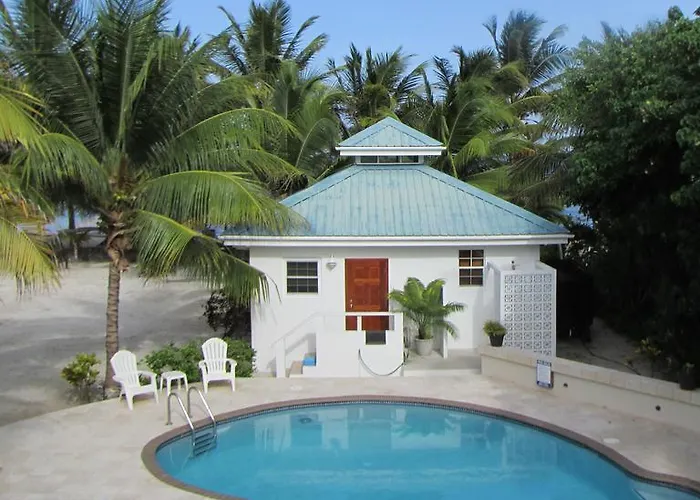 Cocotal And San Pedro (Ambergris Caye)